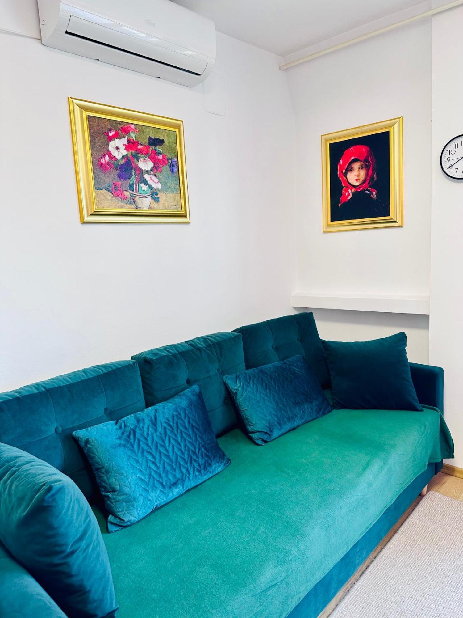 אלבה לוליה Studio Panoramic With Balcony And Parcul Unirii View מראה חיצוני תמונה
